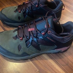 Merrell “ all out Blaze 2,” Mens size 10